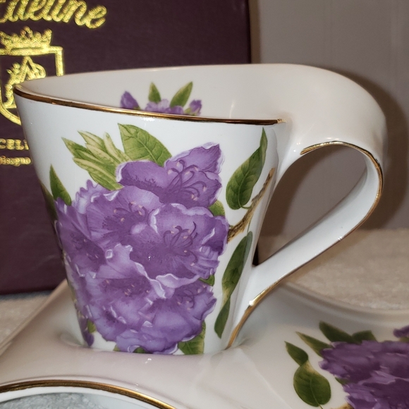 Adeline Porcelain tea cup, plate, spoon set - Picture 2 of 16